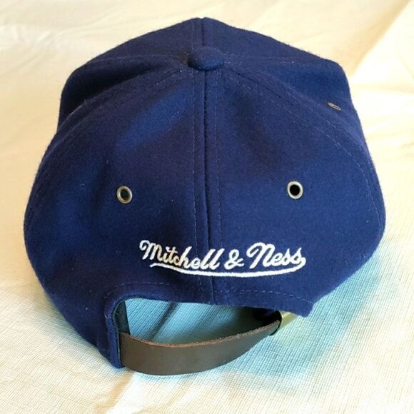 Houston Rockets Hat - Picture 5 of 10